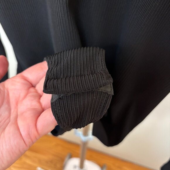 Topshop Like New Thick Mock Neck Ribbed Long sleeve Black Bodysuit Sz 12 - Picture 10 of 14